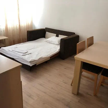 Apartament в стената, пампорово *