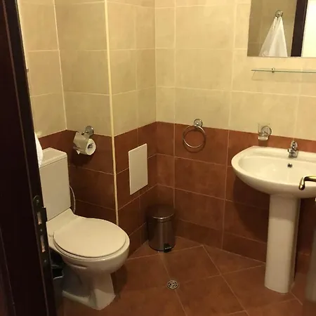 в стената, пампорово