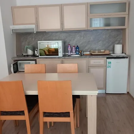 Apartament в стената, пампорово *