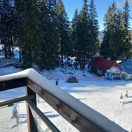 в стената, пампорово Apartament Smolyan